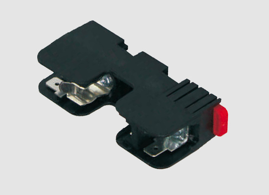 B6031PQD 10x38mm Alçak Gerilim Sigorta Tabanı 600V 30A Kılavuz Ray Kurulumu