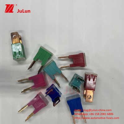 Özelleştirilebilir Logo Bakır Blade Fuses Araçlar için 20A-100A Aşırı Yük Koruması Sağlar
