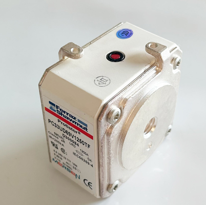 Ferraz D300084 Orijinal Keramik Araç Sigortaları 1250A 690V 200KA Dc Hata Akımı