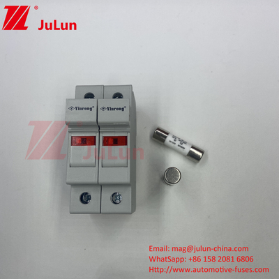 TUV CE 10*38mm DC 1000V Güneş PV Füzesi LED Füzesi Sahibi Korumasıyla Güneş Inverteri için Füzel 20A