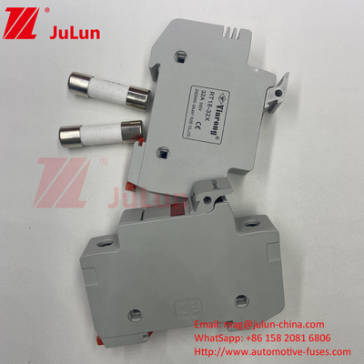 Güneş Fotovoltaik Değiştiricisi PV-32X 1000V 32A Hızlı Eylemli Sigorta Dc Sigorta Güneş Adamı
