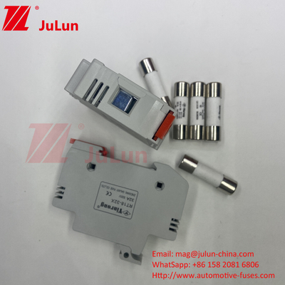 Gümüş Güneş Paneli Inverter Modülü Koruma Sigorta Sahibi için PV Sigorta 1500v 30a
