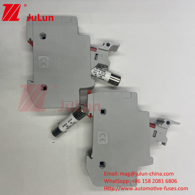 IEC60269.6 Standart Din Rehberlik Sigorta Sahibi için Gümüş Element Güneş PV Sigorta