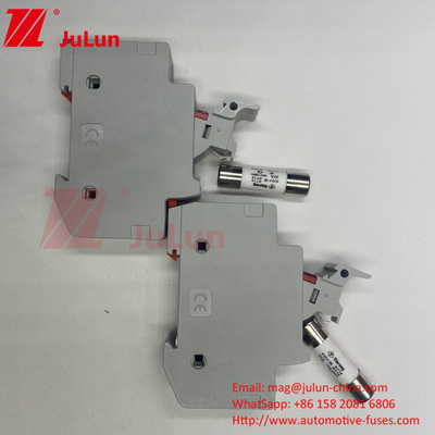 30kA DC Fotovoltaik Otobüsler için Rated Güneş Sigortası 1000V Sigorta Temel Takımı 10 * 38 Sigorta Çekirdek İç Çekirdek