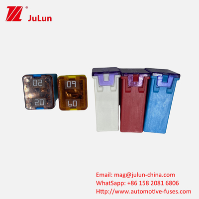 OEM Blade Fuse SBFC J FLF N Yolu Araç Fuses Elektrikli Otomobil Özel Littel Otomobil Kare Fuse 32V 58V