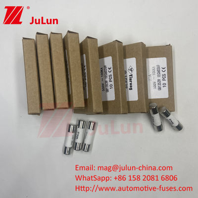 5A AC380V AC800VAC Seramik Din Rail Güneş Sigorta Sahibi Yüksek Voltajlı Güneş Sigortası