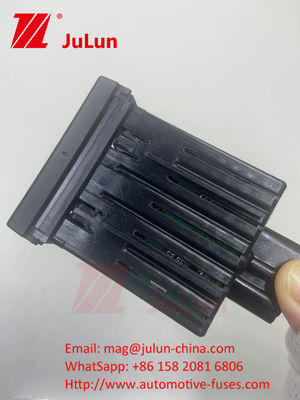 Işık Flashing anahtarı BC45-13A350-AB 24V 12V Makineli Kırmızı / Siyah Plastik Motorlu Tekne İtfaiyeci Güvenlik anahtarı