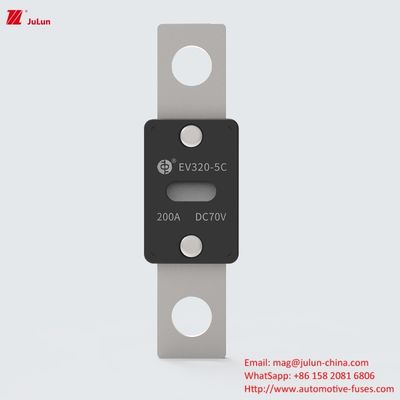 70VDC 150-550A Bolt vida kırma kapasitesi Elektrikli araç sigortası EV320-5C