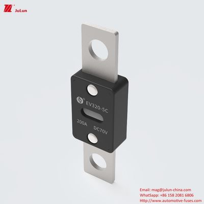 70VDC 150-550A Bolt vida kırma kapasitesi Elektrikli araç sigortası EV320-5C