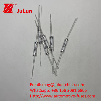 500VDC 30A HV660 500VDC 30KA 30A Kırılma Kapasitesi Seramik Otomobil Sigortaları