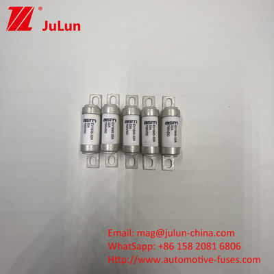 ASTM EV1845 40A M8 vida montu ile orta şeritli elektrikli araç şarj cihazı