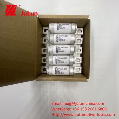 150A 700VDC EV1845 Elektrikli Araçlar için Bolt Sigortaları