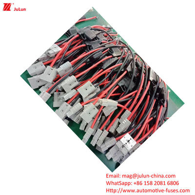 Eu UL Standart Otomobil Sigorta Sahibi Montaj Kits 32V Sert Çalışma Çevresinde Sigortalar İçin Adli Voltaj