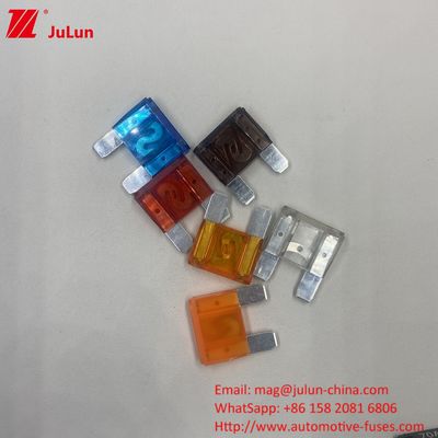 ATM MAXT Otomotiv Blade Fuses 32VDC Voltaj Derecesi PA66 Brass 20A