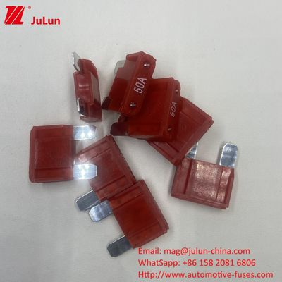 32VDC 40A Otomotiv Blade Fuses Otomotiv Elektronik Sistemleri için Esas