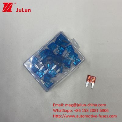 Otomobil bıçağı 30A 32V sabit ve performans için sigorta 0899 0999 0299 MINI MAXI