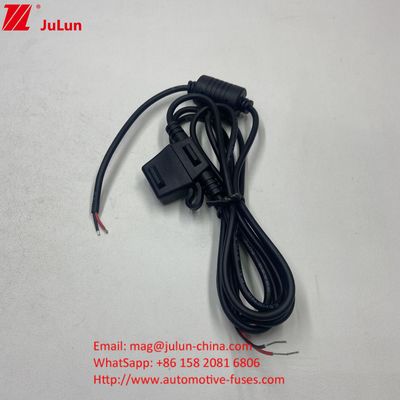 Fabrika Çıkışı Maxi/mega Otomobil smd Sigorta tutucusu 8AWG/10AWG su geçirmez bıçak sıralı sigorta tutucusu Rüzgar geçirmez ve toz geçirmez