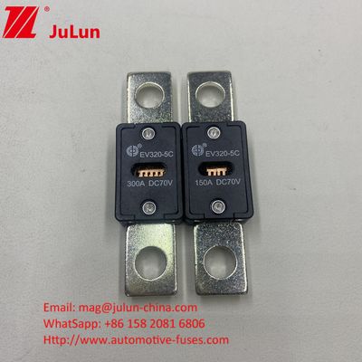 EV320-5X / 5C Otomobil Bataryası 300A 70VDC Şarj Füzesi EV HEV Koruması İçin DC Füzesiyle