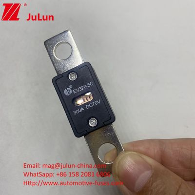 EV320-5C 200A 70VDC Elektrikli Araç Hızlı Şarj Füzesi 68*19*10mm Delik Mesafesi 51mm