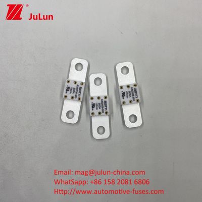 A202008 250A 125VDC Seramik Otomobil Sigortaları Kısa devre koruması Küçük Boyut 70VDC Belirli