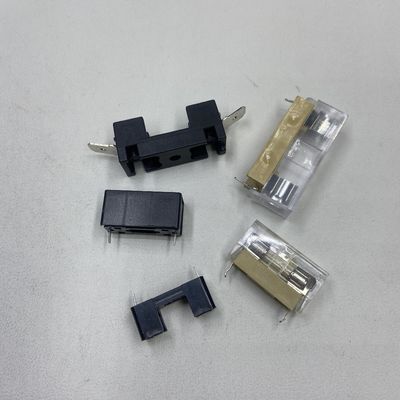 Sahip sigorta 5 * 20mm Maksimum Voltaj 10A 250VDC Seramik sigorta 6x30mm PCBA üzerinde