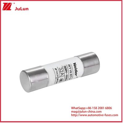 Yer değiştirme yeteneği 1000VDC 10A 15A 20A 25A 30A Güneş GPV DC Sigorta Elektrik Koruması için