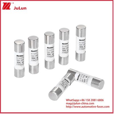 Yer değiştirme yeteneği 1000VDC 10A 15A 20A 25A 30A Güneş GPV DC Sigorta Elektrik Koruması için