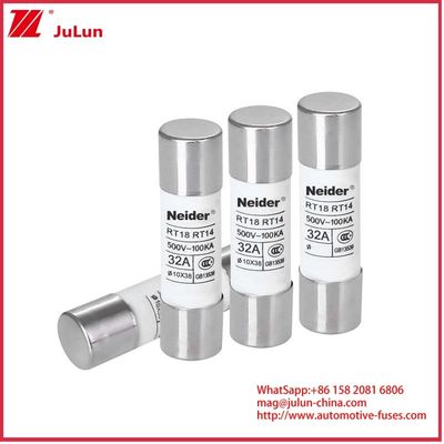 Yer değiştirme yeteneği 1000VDC 10A 15A 20A 25A 30A Güneş GPV DC Sigorta Elektrik Koruması için