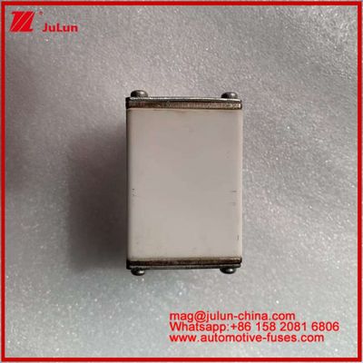 Kullanım Kategorisi EV 400A AC800V 100KA DC750V 50KA Elektrikli Araçlar İçin Keramik Tüp Otomobil Döngüsü Koruma Sigortaları