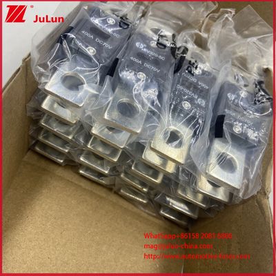 Yüksek kesinti oranı 450A EV302-5C 5X 100A 150A DC70V EV için kompakt boyutlu DC elektrikli araba şarj koruması