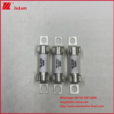 HV150 40A 25A DC500V Bolt Sigorta İşleme Özellik Karton kutu paketinde