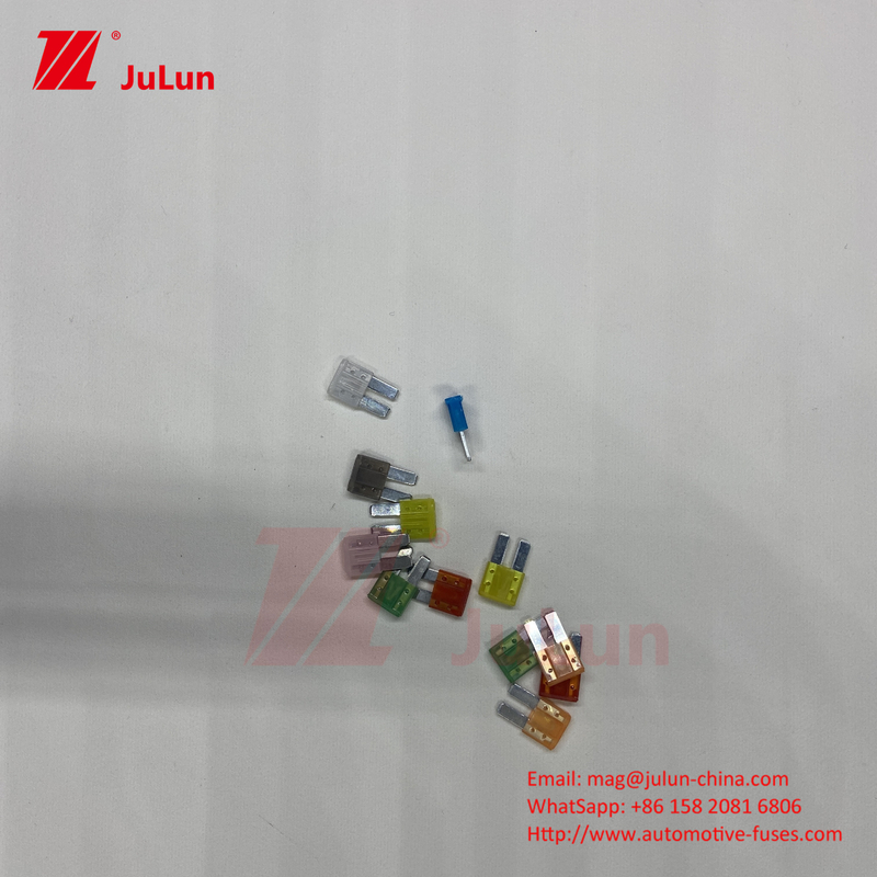 0287 J Kutusu FLF Araç Mini Kutusu Kadın Sigorta Bağlantısı Düz Terminal Araç Kamyon