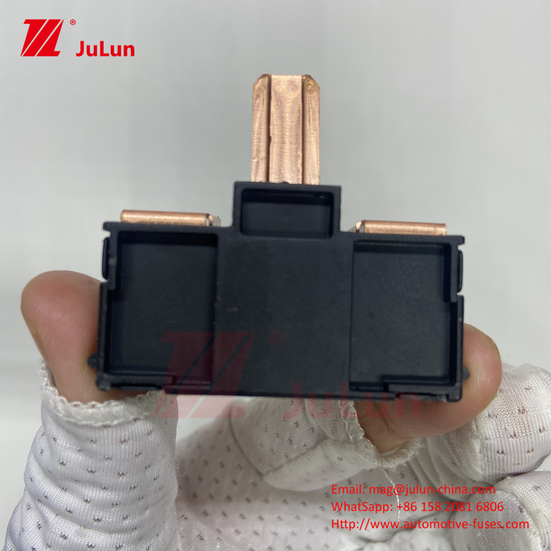 Otomobil Motor Otomobil Gemi Kamyon Çiftlik Otomobili Elektrikli Otomobil Sigorta J Kutusu Düz Terminal Otomobil Kamyon 38231-TAB-A01