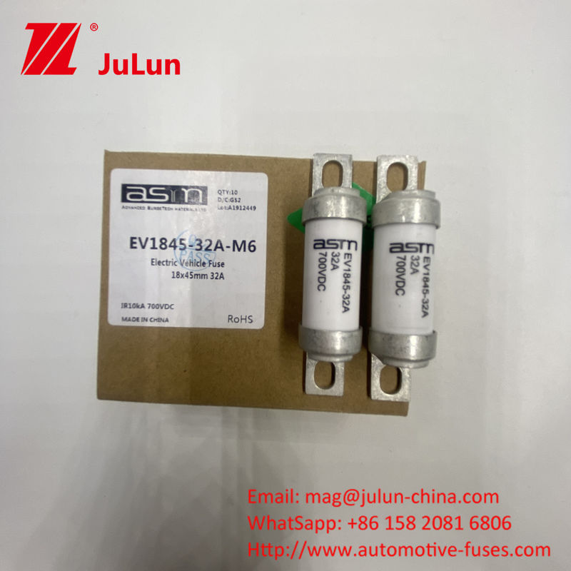 20A 700VDC 10KA EV HEV Elektrikli Araç Bolt Sigorta 700VDC Koruma vida M8 M6