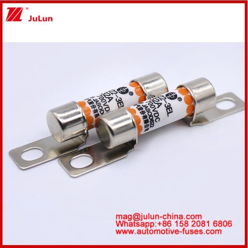EV322 3EL 32A DC700V Tubular Keramik Sigorta Kompakt Boyutlu Yüksek Değerli Akım Kısa Bağlantı Koruması
Yüksek kırma kapasitesi 100Vdc/125Vdc Boltlu yapı