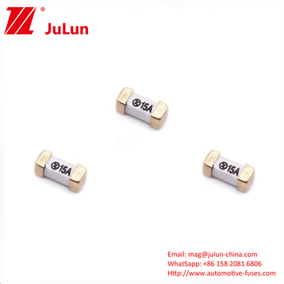 SMD UL VDE PSE KC CCC Onaylı PCB Yüzey Montajlı Sigortalar 160mA~15A Akım Değeri 15A 250V