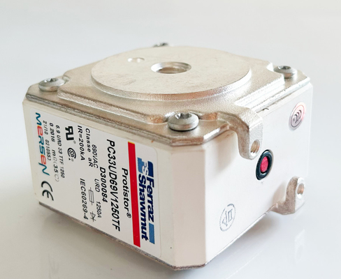 Ferraz D300084 Orijinal Keramik Araç Sigortaları 1250A 690V 200KA Dc Hata Akımı