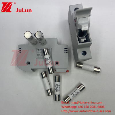 1000V Fotovoltaik Sigorta Sahibi 15A 10x38mm Güneş PV Sigorta Sahibi Güneş DC Sigorta Sahibi 1000v Sigorta Bağlantıları Ucuz Fiyat