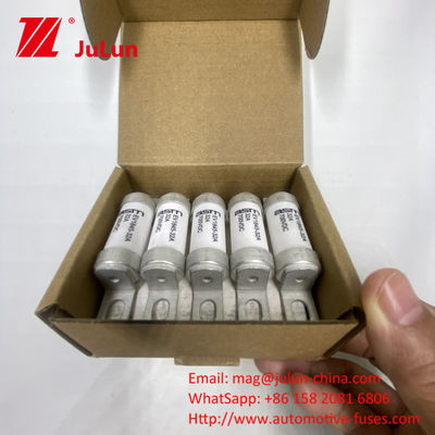 8A EV1845 700VDC Bolt Fuse EV şarj cihazı vida M8 M6 Montaj ve vida terminal