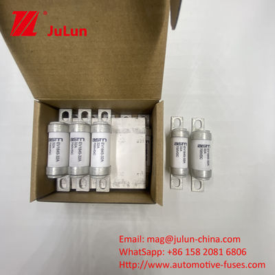 8A 700VDC EV1845 10kA Kırma Kapasitesi Bolt Terminal EV HEV Sigorta