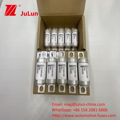 35A 5-150A 700VDC 10KA Elektrikli Araç Bolt Sigortaları DC Sigortalar için