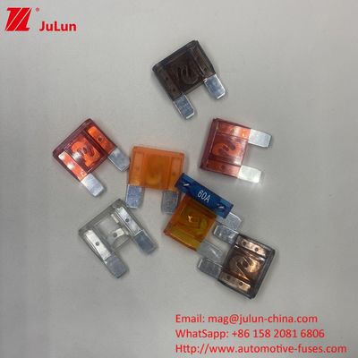32VDC 40A Otomotiv Blade Fuses Otomotiv Elektronik Sistemleri için Esas