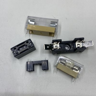 Sahip sigorta 5 * 20mm Maksimum Voltaj 10A 250VDC Seramik sigorta 6x30mm PCBA üzerinde