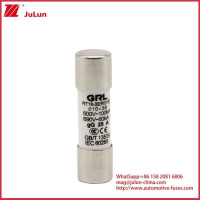 15A 1000VDC Sigorta Bağlantısı Güneş GPV DC Sigorta 10*38mm 32A PV sistemlerinde elektrik koruması için sigorta koruması için